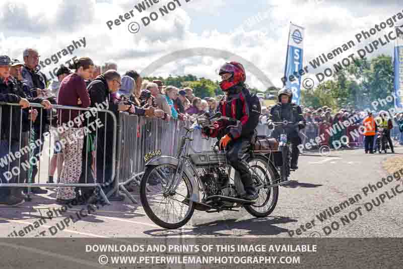 Vintage motorcycle club;eventdigitalimages;no limits trackdays;peter wileman photography;vintage motocycles;vmcc banbury run photographs